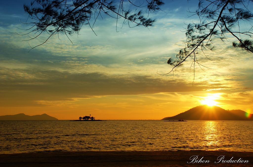Mimiland Batu Payung Otel Singkawang Dış mekan fotoğraf